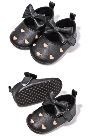 Black w/gold heart infant shoes