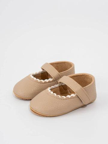 Scalloped Toe Mary Jane Baby Shoe Neutral