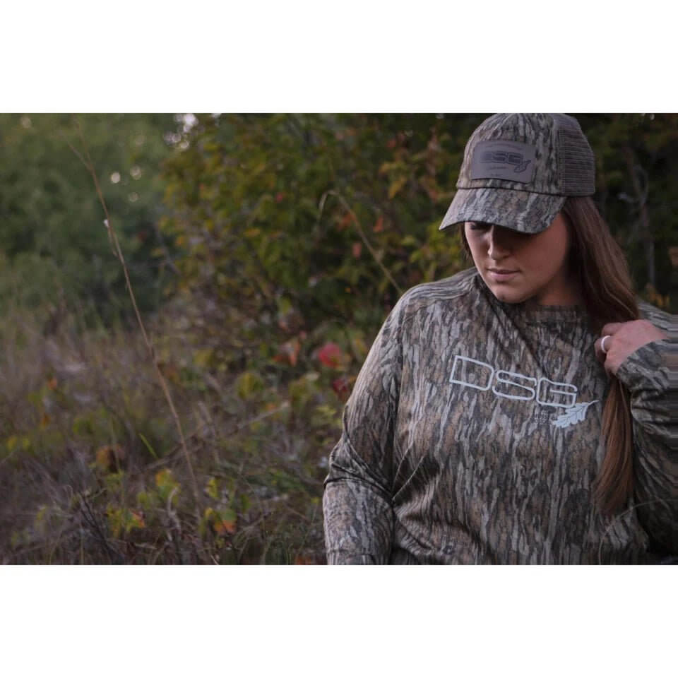 dsg ultra-lightweight long sleeve shirt with UPF 50+ sun protection, soft fabric, and casual fit for outdoor wear