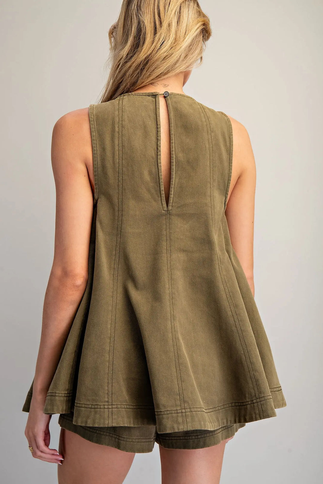 ee:some Elastic Waist Side Pocket Top