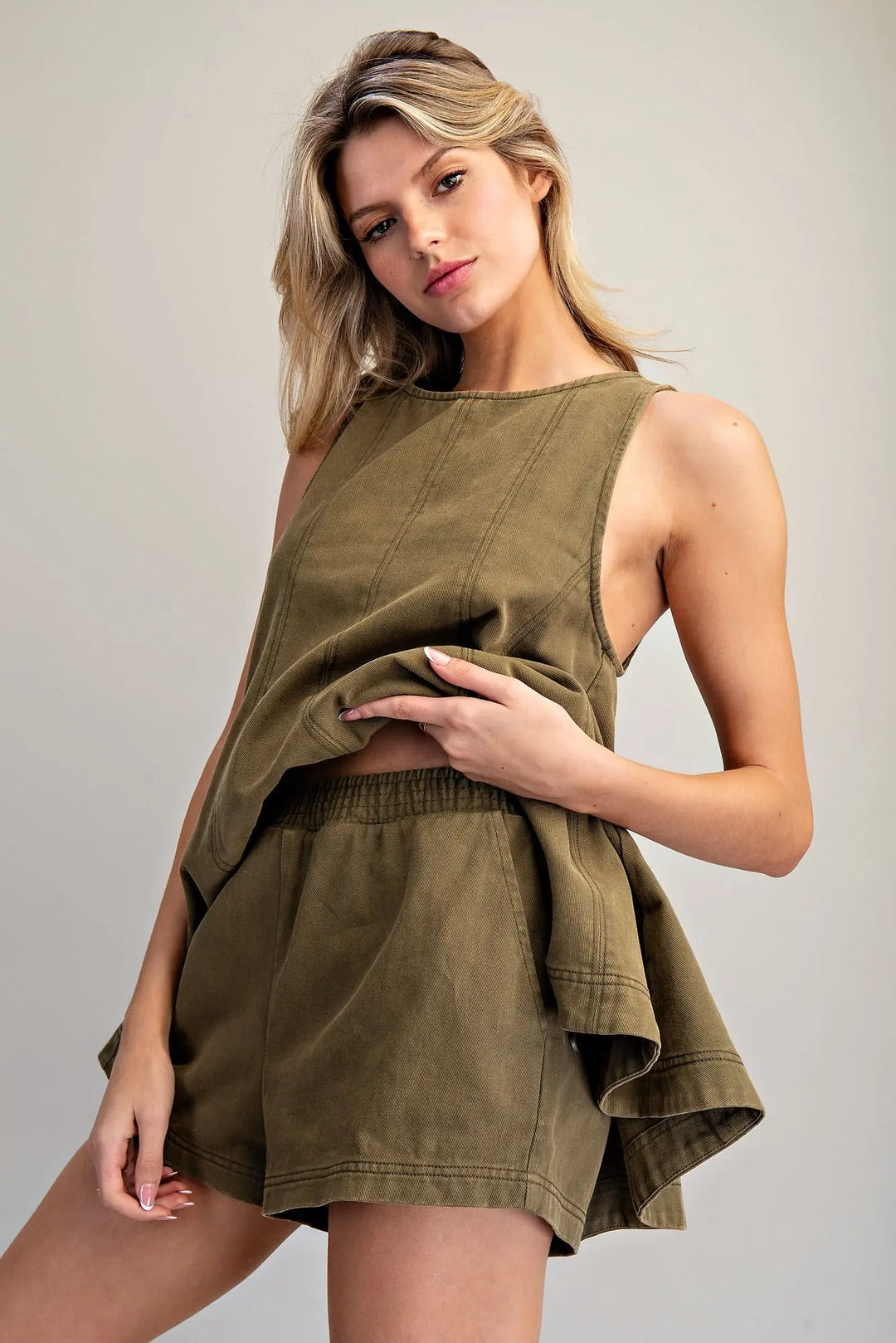 ee:some Elastic Waist Side Pocket Top