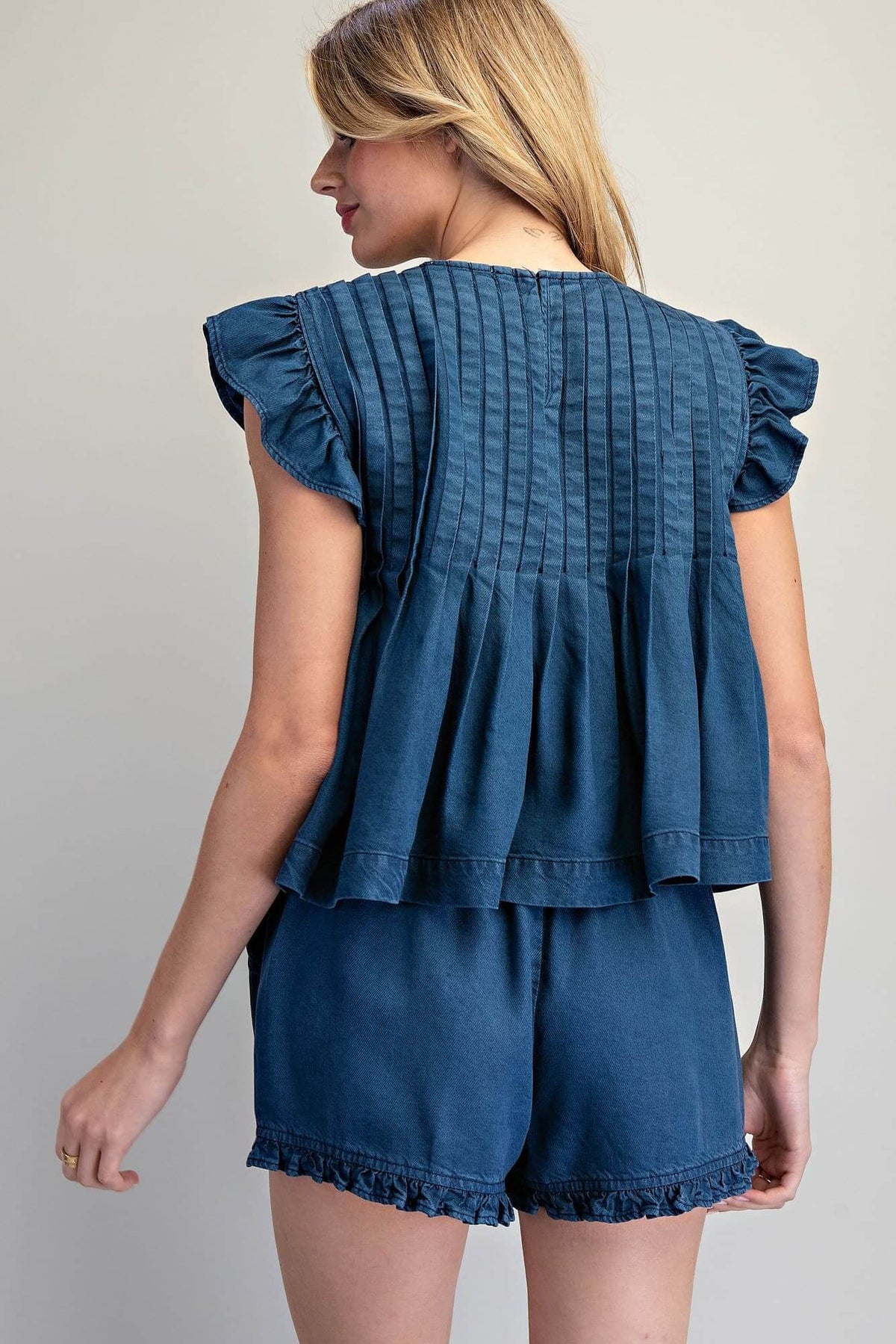 ee:some ruffled hem pintuck pleated peplum blouse, women's top with detailed ruffles and elegant pleats, stylish and feminine.