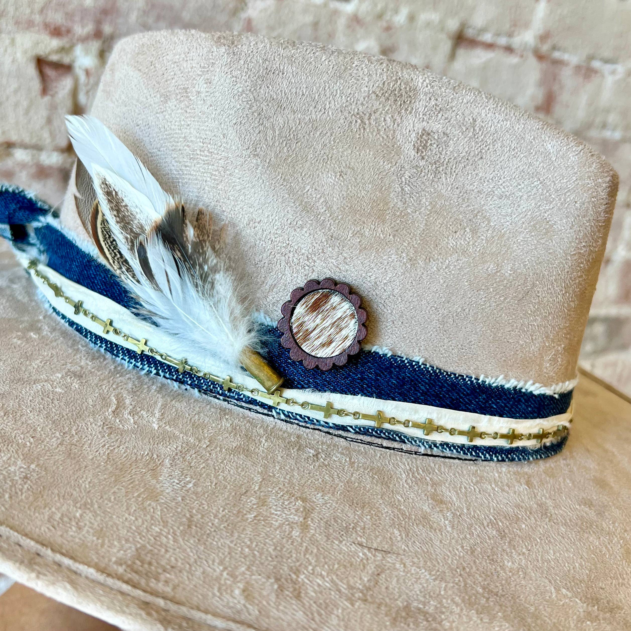 Antique Bronze Cowboy Hat Chain 