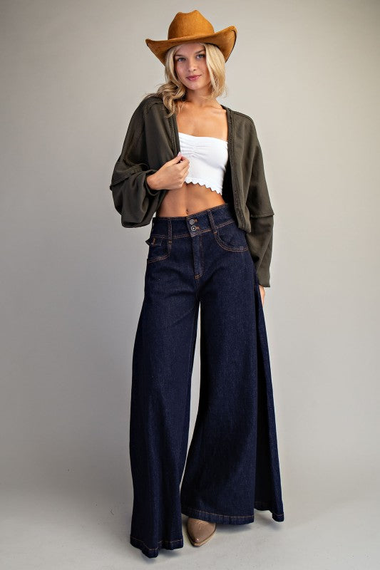 Solid Cropped Open Cardigan with Bubble Sleeves – Jungle Green & Black