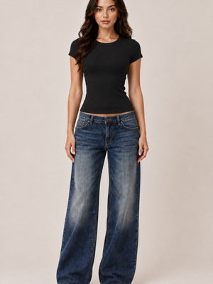 Ribbed Crew Neck Baby Tee – Fitted Semi Cropped Short Sleeve Top