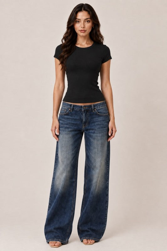 Ribbed Crew Neck Baby Tee – Fitted Semi Cropped Short Sleeve Top