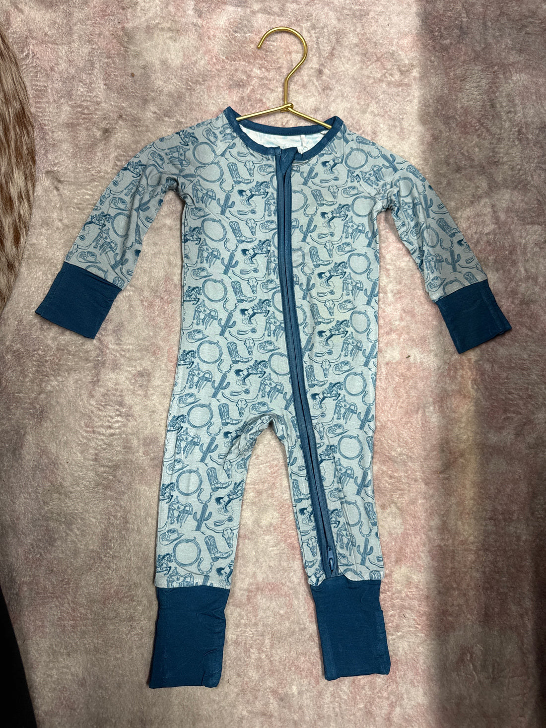 Bamboo Blue Western Sleeper