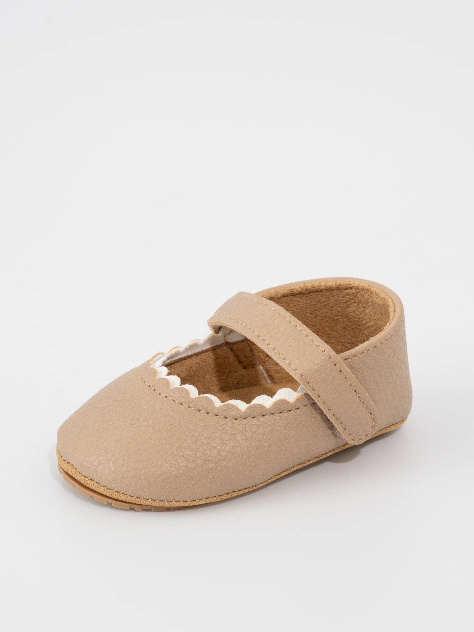 Scalloped Toe Mary Jane Baby Shoe Neutral