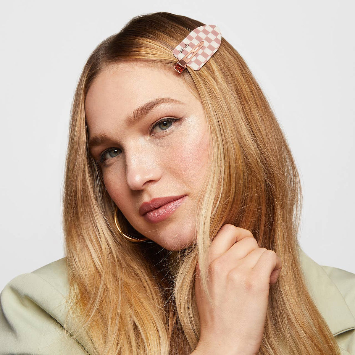 KITSCH recycled plastic XL creaseless hair clips in terracotta, set of 2, showcasing their large size and sleek design.