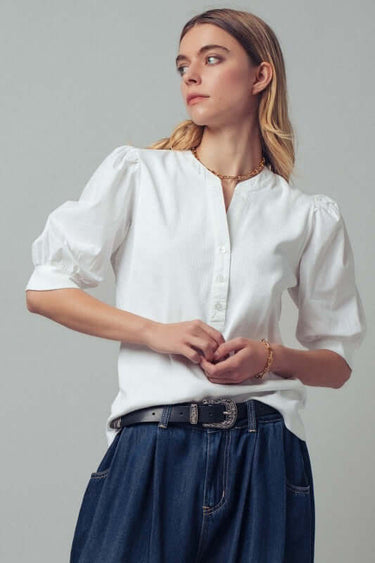 Delicate Soft Puff Sleeve Blouse