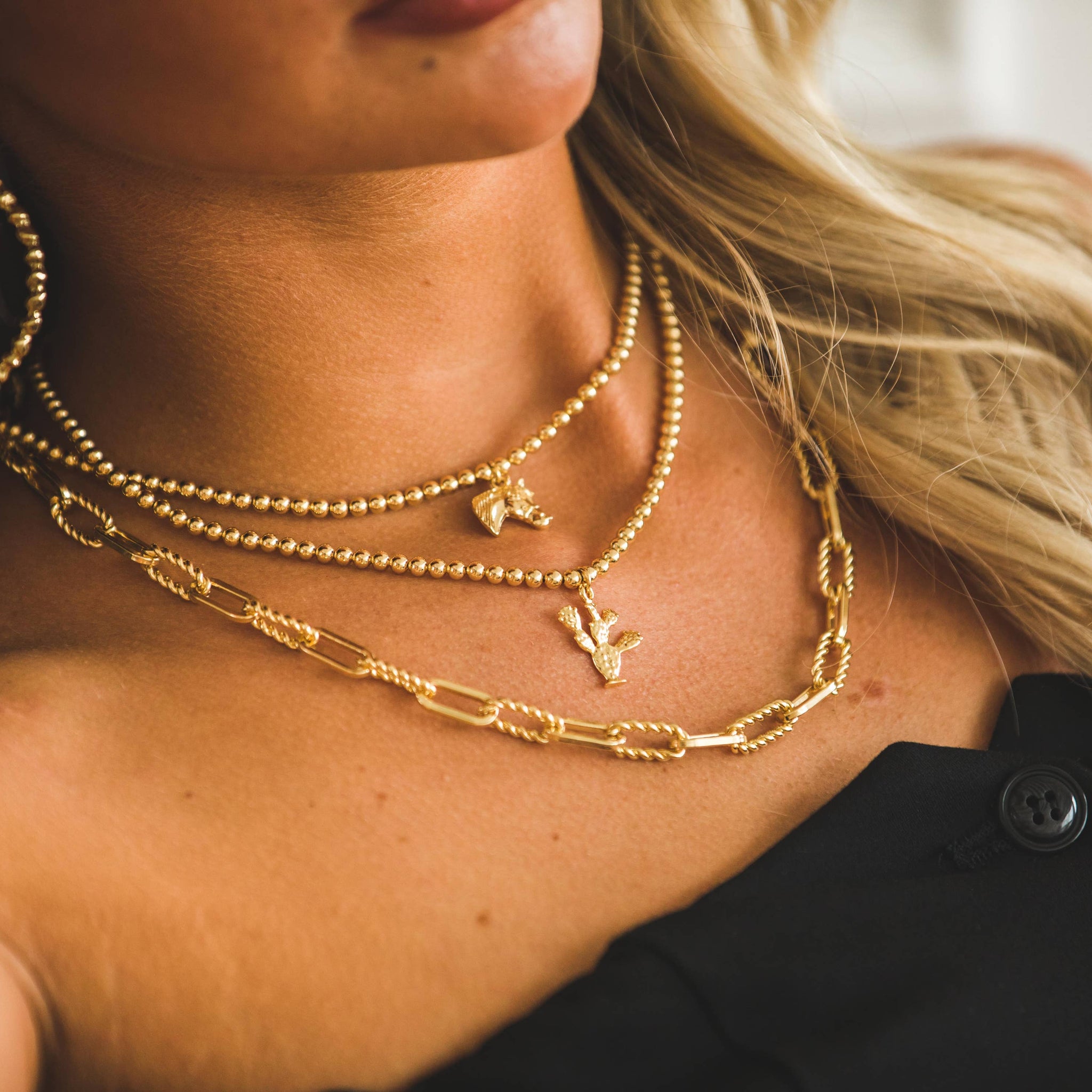 16" 18K Gold Plated Necklace with Horse Head Charm