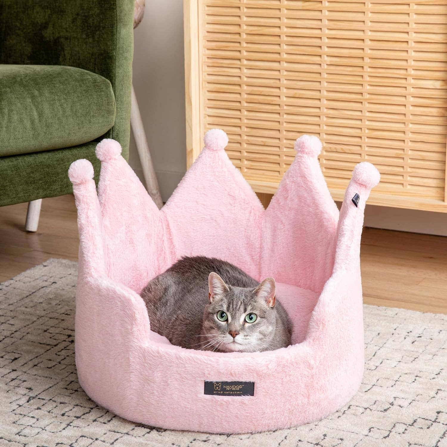 NANDOG Crown Dog & Cat Fun Bed Cloud Prive Collection - PINK