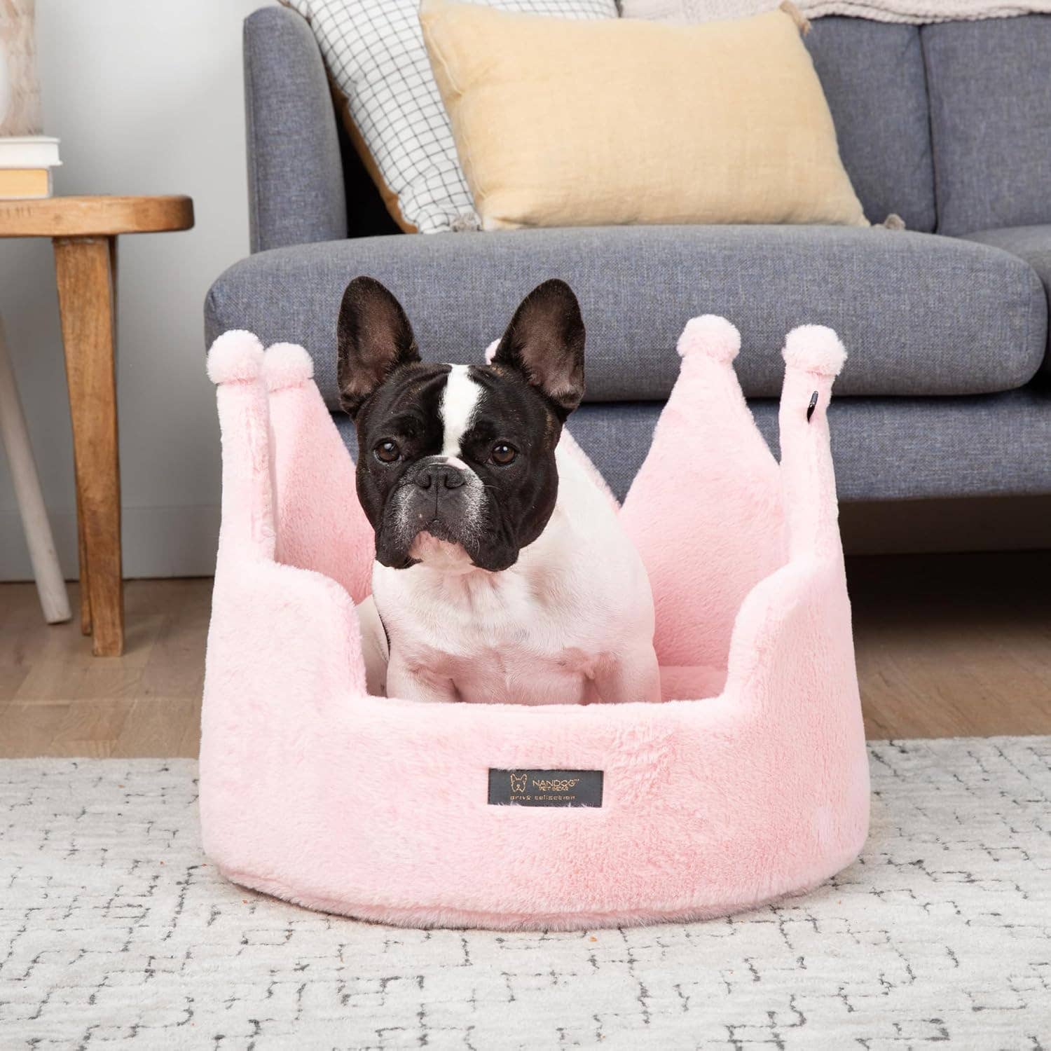 NANDOG Crown Dog & Cat Fun Bed Cloud Prive Collection - PINK