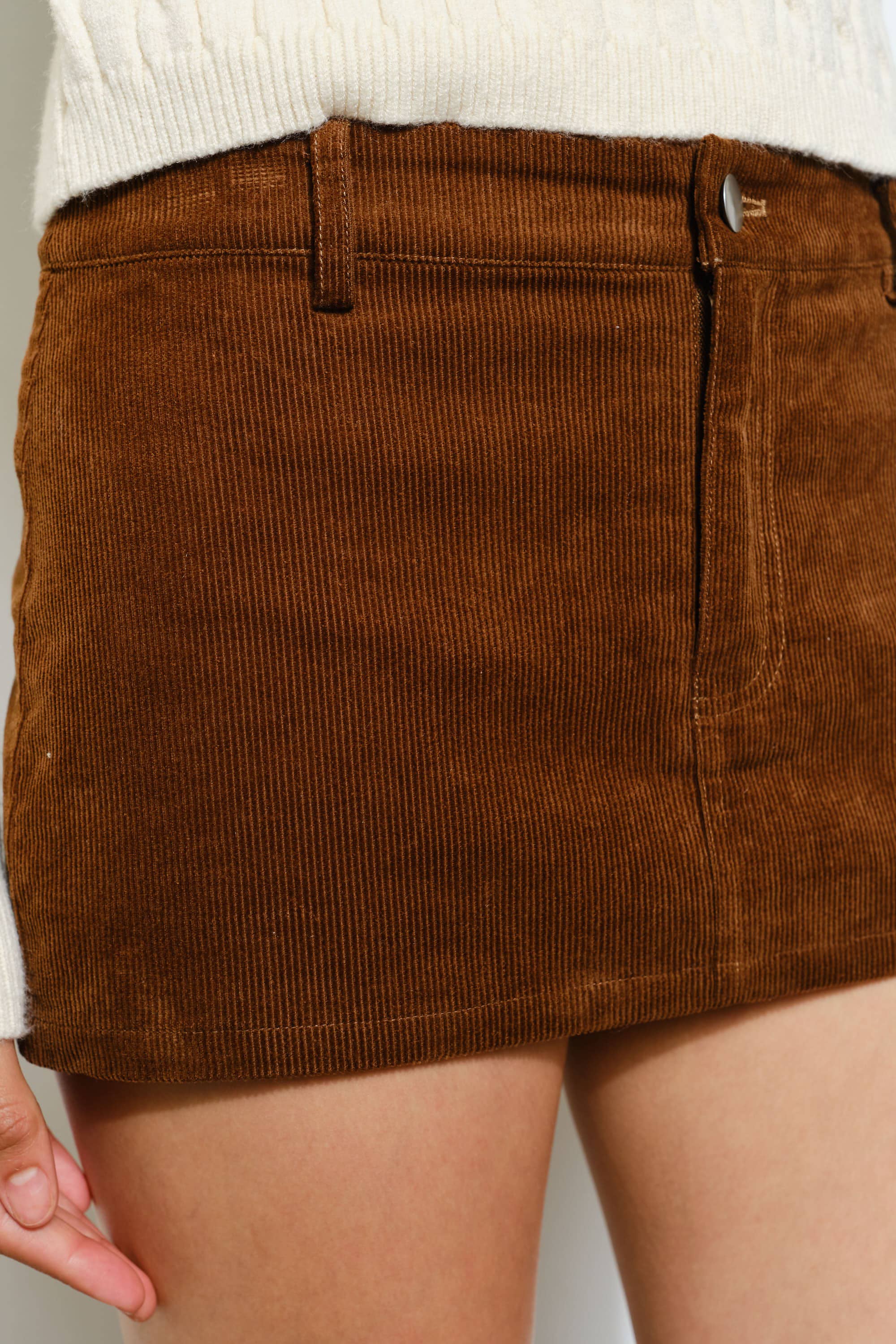 PEYTON CORDUROY SKORT - Trendy, Casual, Retro