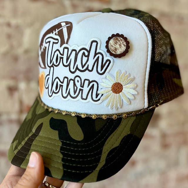 Cowhide Lapel Hat Pin wooden