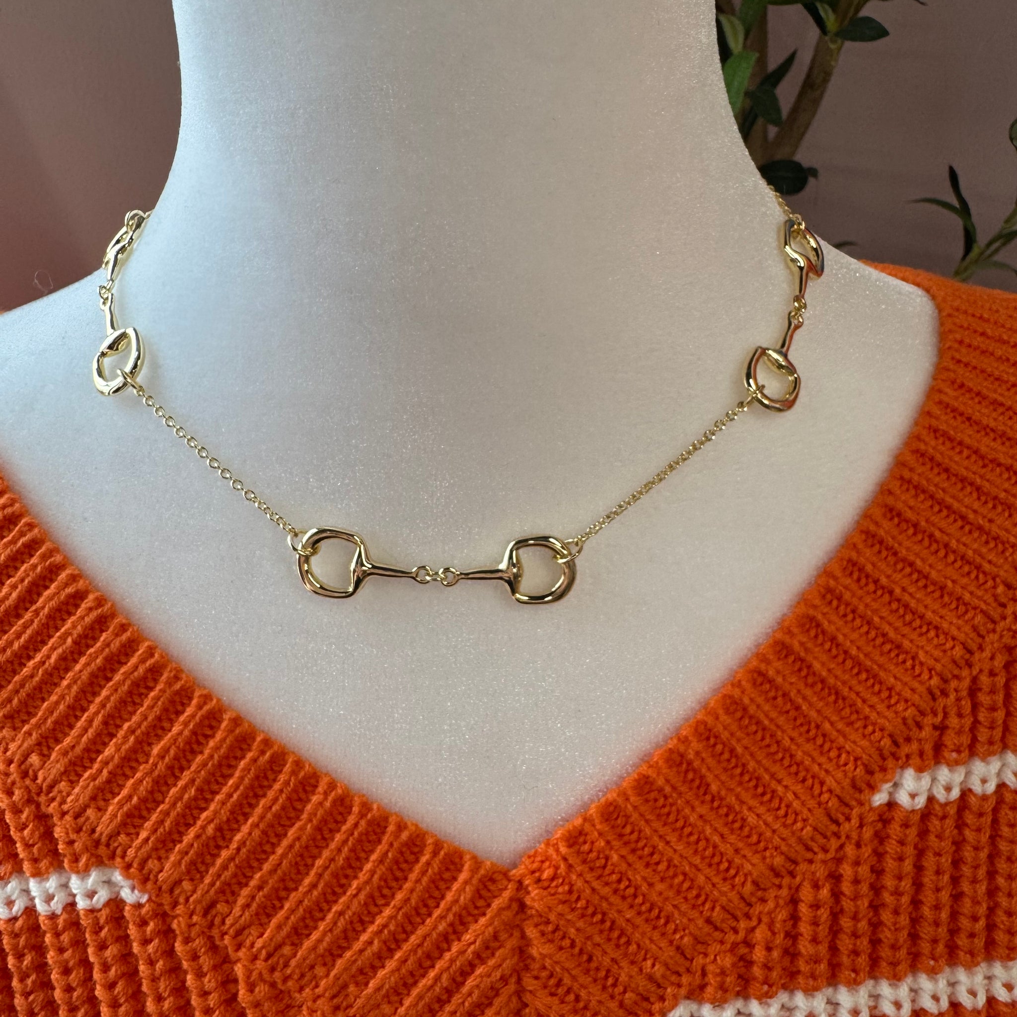 Short Golden Link Necklace