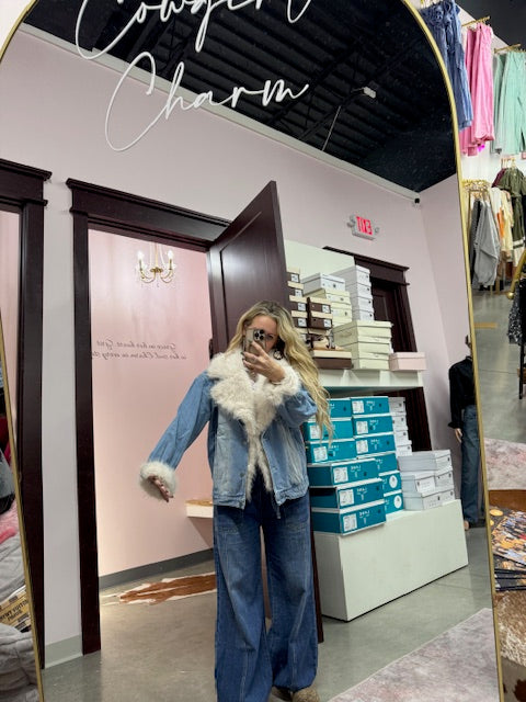Fur Collard Cuff Over Sized Denim Jacket