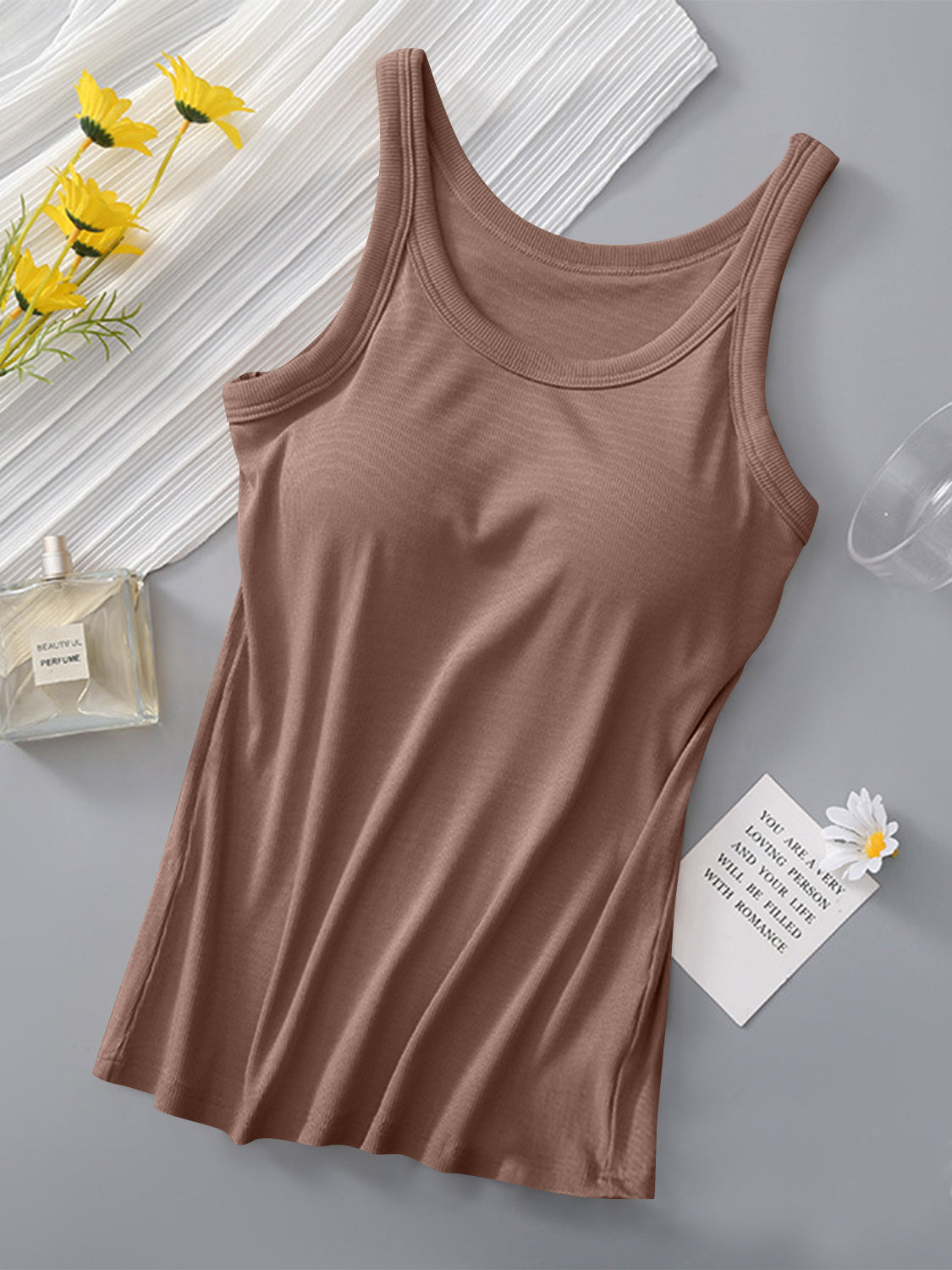 Seamless Black Ribbed Tank Top with Built-In Bra – Round Neck Sleeveless Layering Essential