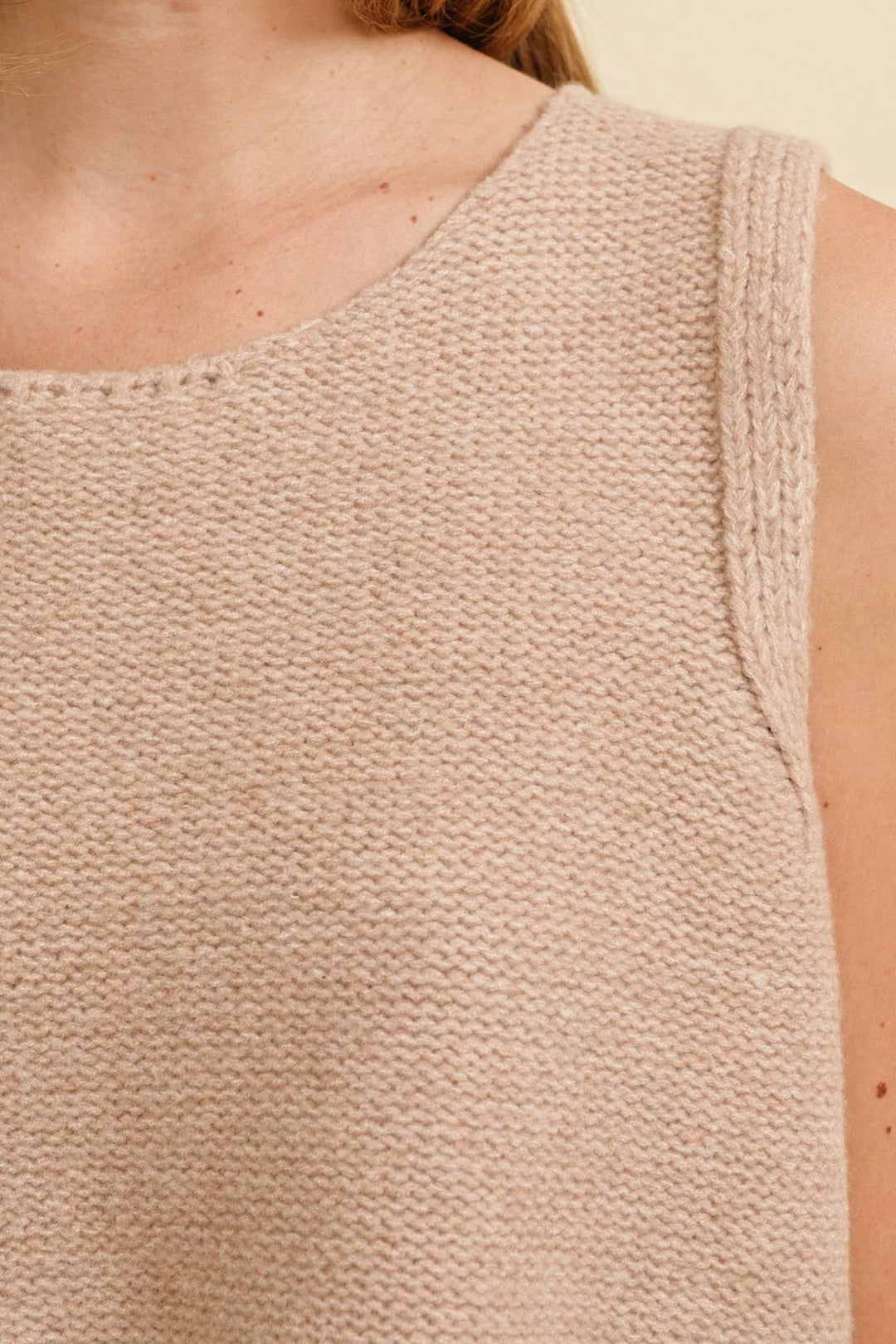 BACK BOW TIE SLEEVELESS SWEATER - Cowgirl Charm