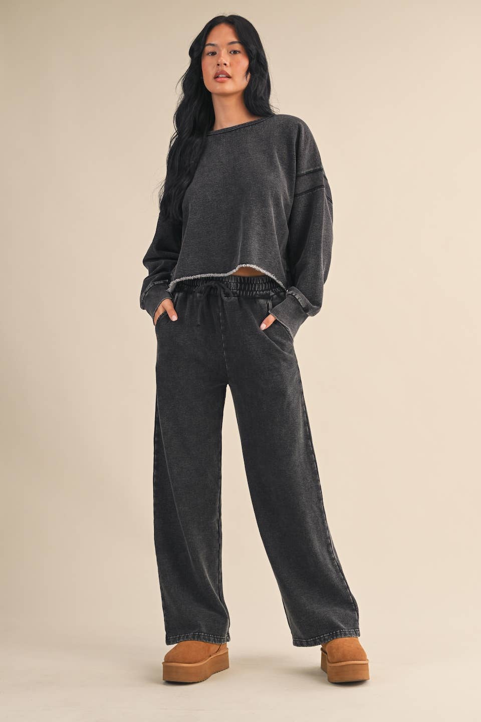 Denim Wash Cutout Back Layering Fleece-Lined Sweatshirt