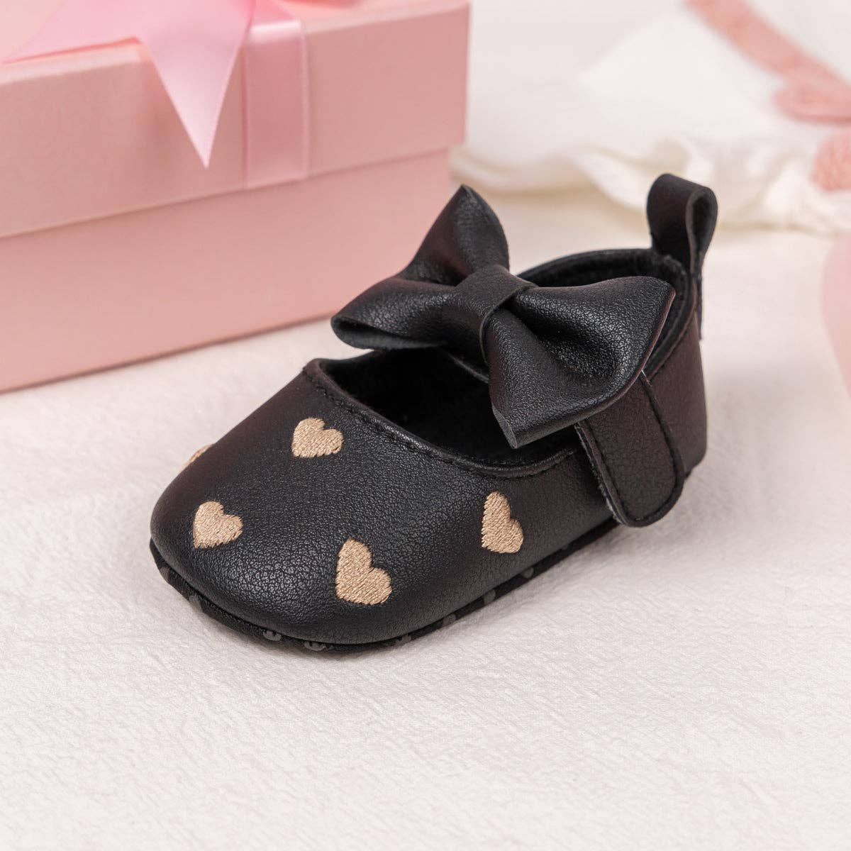 Black w/gold heart infant shoes