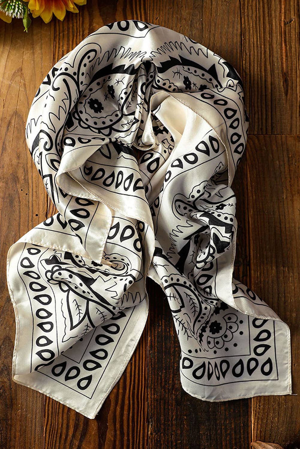 Vintage Fashion Satin Paisley Flower Prints Square Scarf