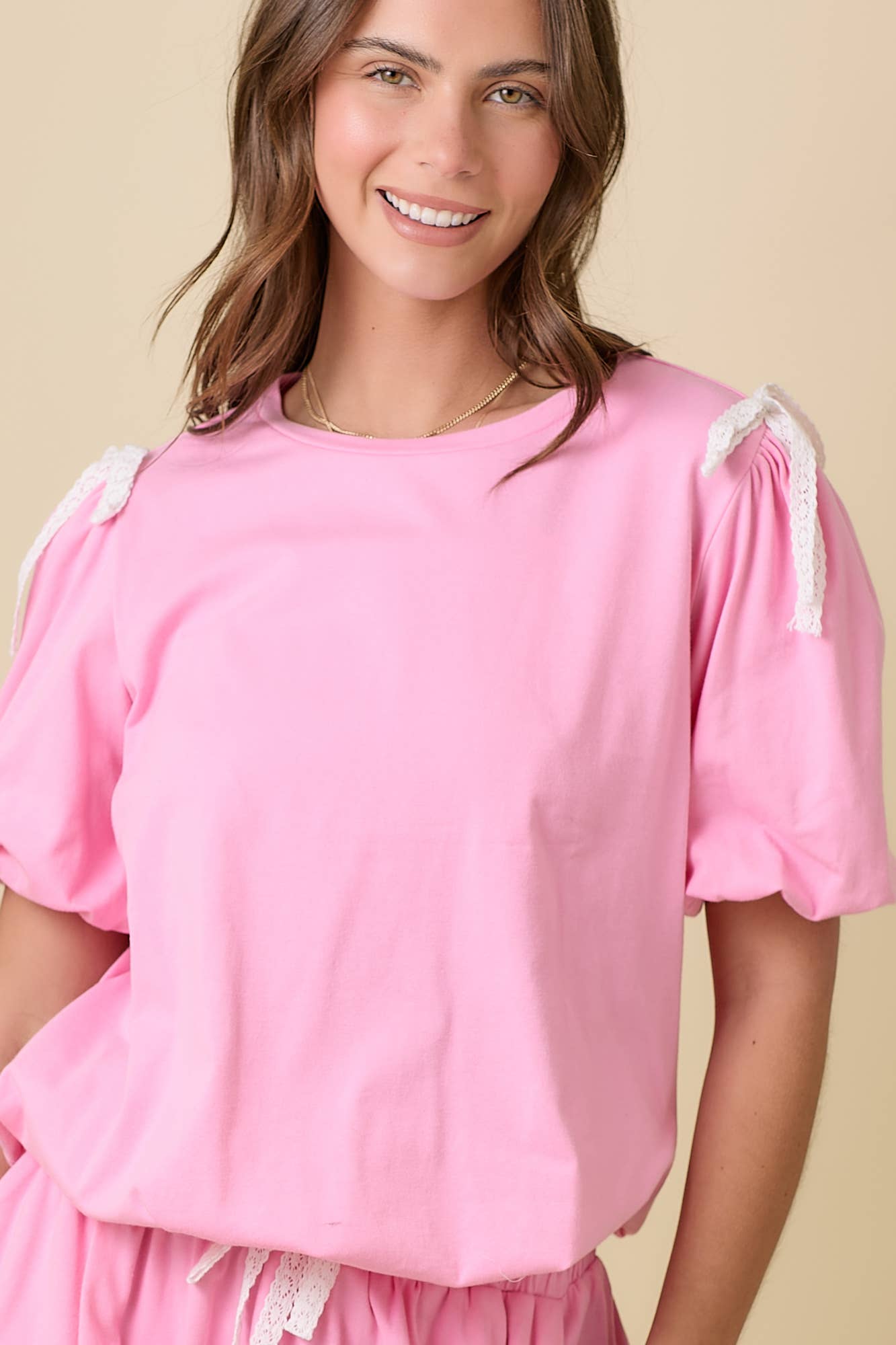 Crop Top With Bubble Sleeves And Lace