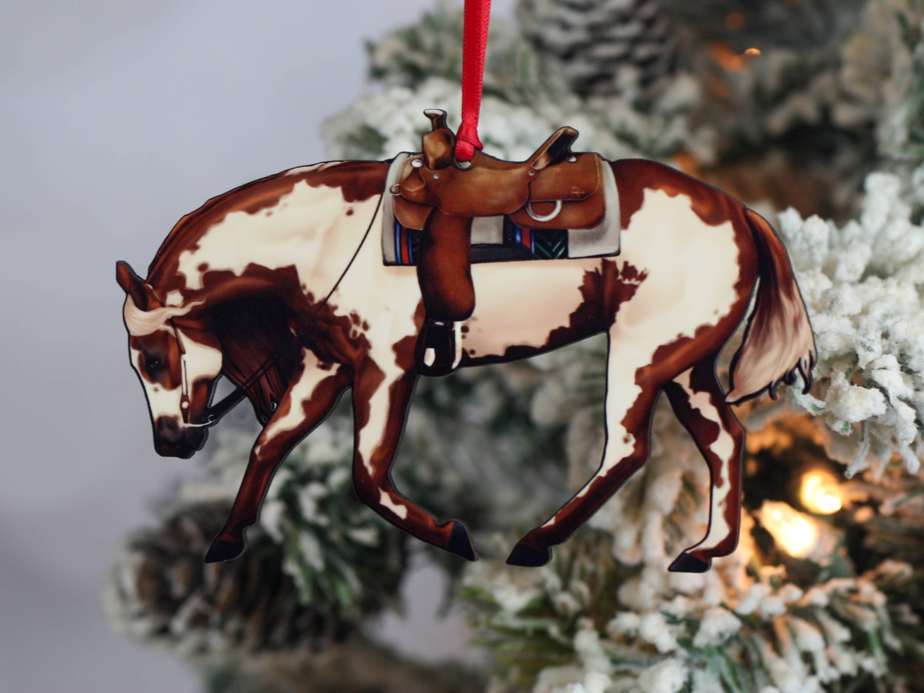 Chestnut Overo Western Riding Ranch Horse Christmas Ornament