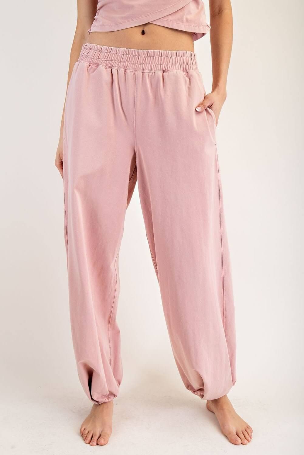 Comfortable ee:some elastic waist lounge pants from a loungewear set, featuring a relaxed fit and soft fabric.