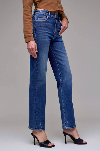 Hidden Jeans Ella Clean Stretch High-Rise Classic Straight jeans displayed on a model, showcasing their fit and denim texture.