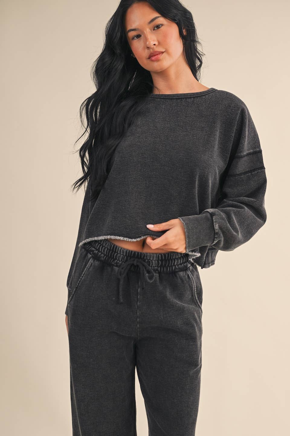 Denim Wash Cutout Back Layering Fleece-Lined Sweatshirt