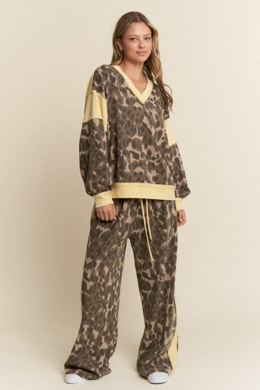 Leopard Print V Neck Patchwork Sweater Top - Cowgirl Charm