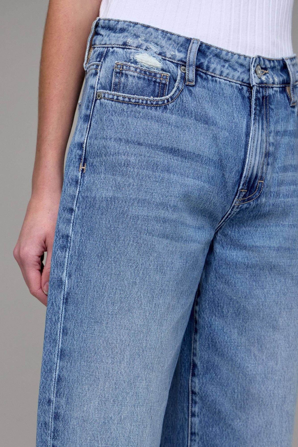 Hidden Jeans Logan Classic Relaxed Dad Jeans, casual blue denim bottoms with a relaxed fit, front and back pockets visible.