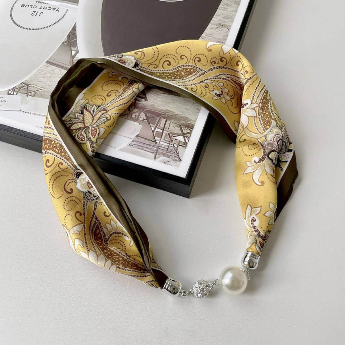 Elegant magnetic silk scarf necklace by ACCITY, featuring a stylish neck wrap with magnetic closure and intricate silk design.