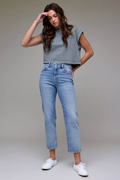 Hidden Jeans Tracey Clean Stretch straight-leg jeans with 28-inch inseam, showcasing a sleek, modern denim bottom.