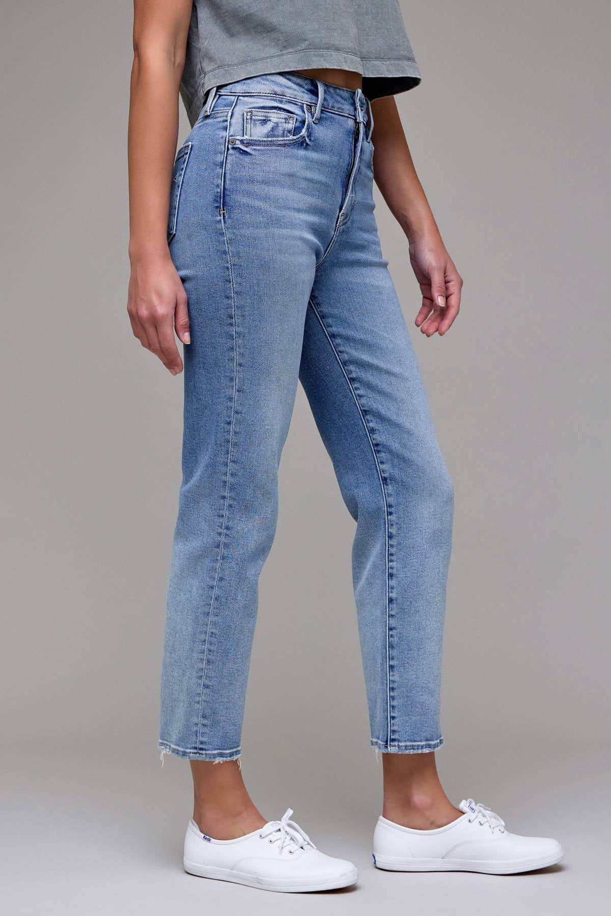 Hidden Jeans Tracey Clean Stretch 28-inch inseam straight jeans, showing the fit and classic denim style.
