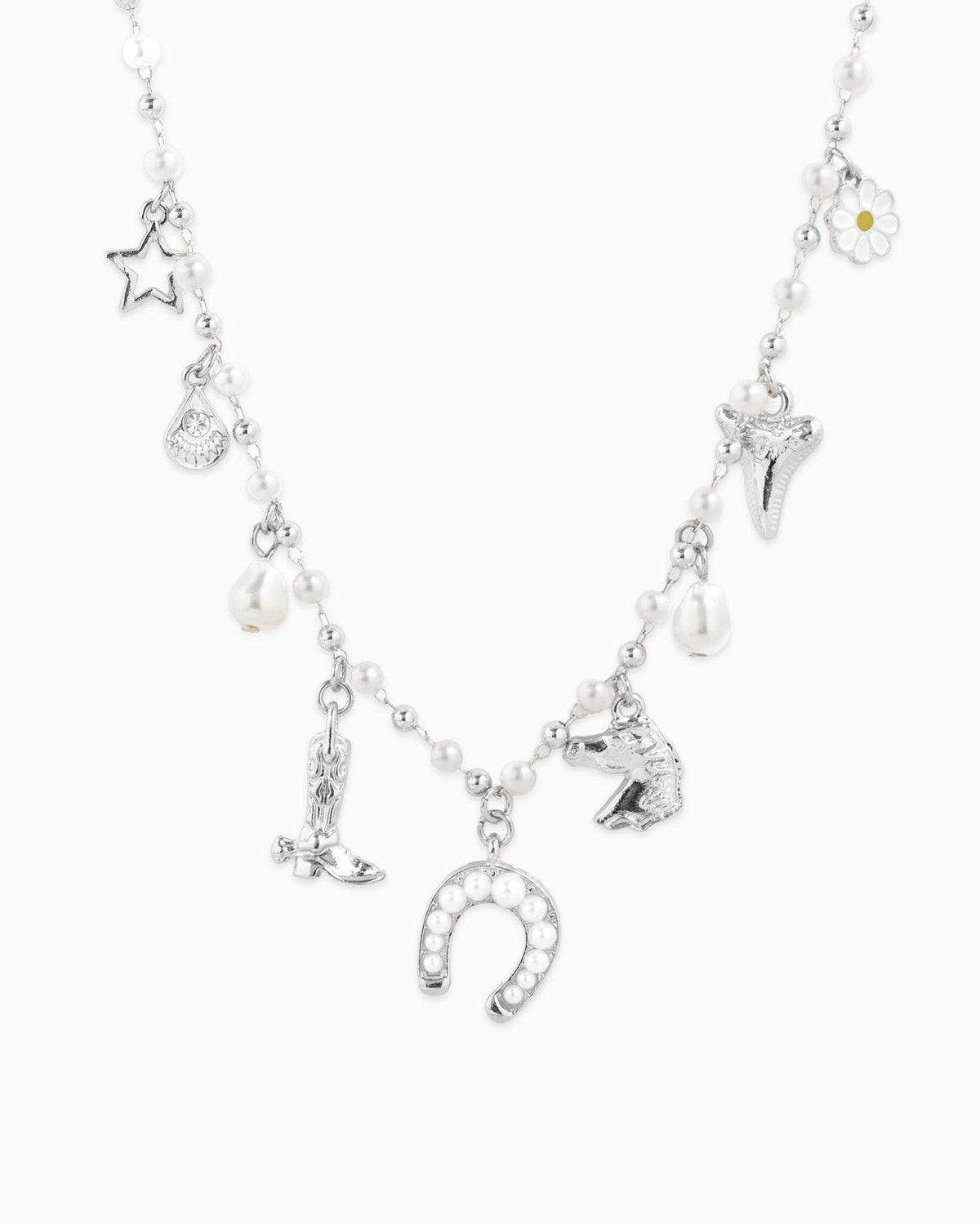 Sessori Western Icon Pearl Mix Chain Charm Necklace featuring mixed pearls and chain links, jewelry accessory for stylish outfits.
